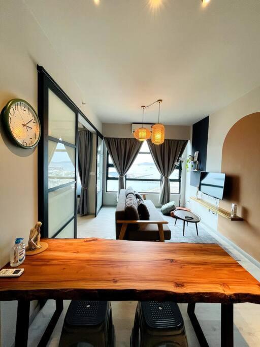 Jesselton Quay - Suite 1 By Staycation Suites Kk Kota Kinabalu Bagian luar foto