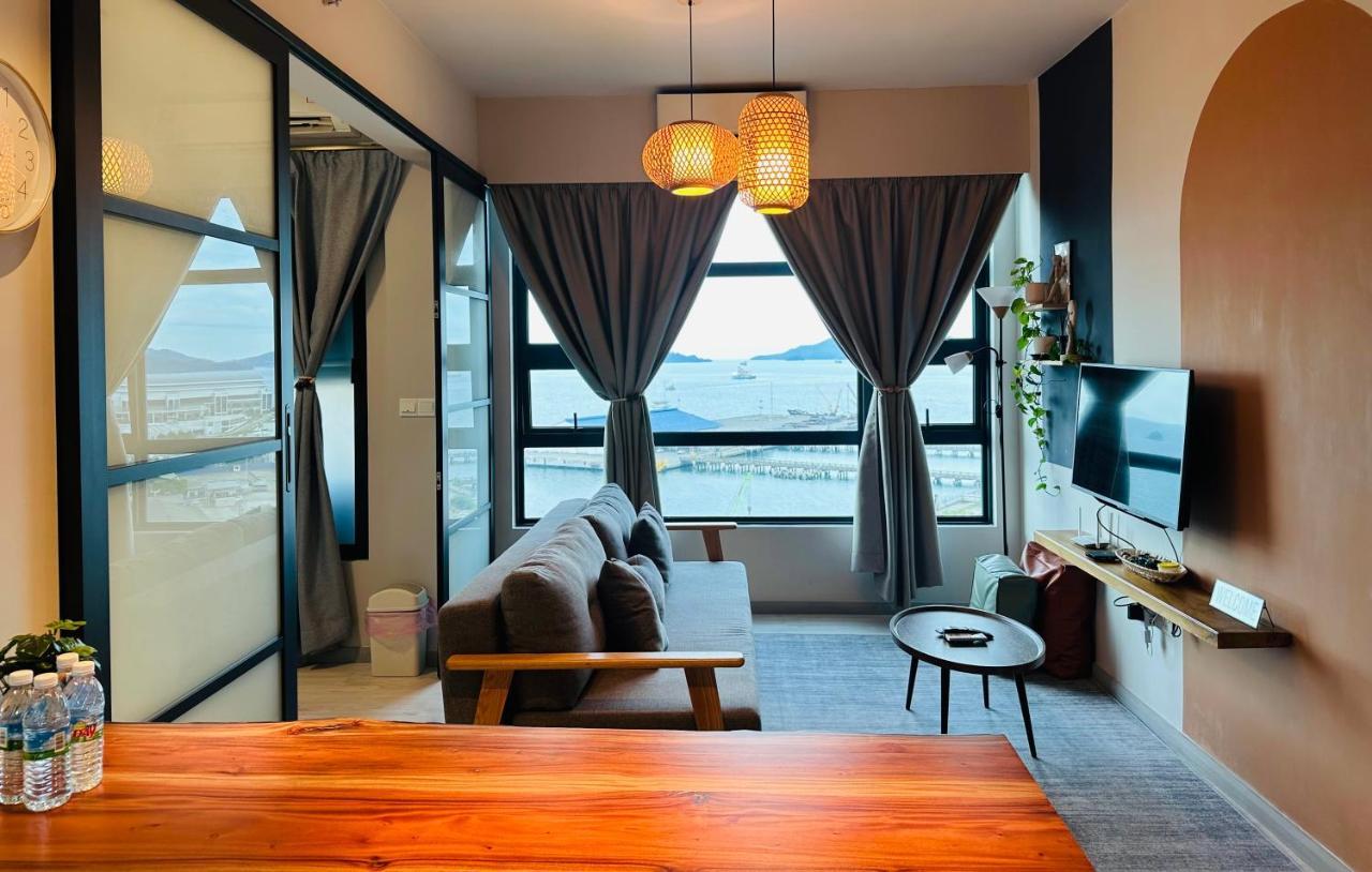 Jesselton Quay - Suite 1 By Staycation Suites Kk Kota Kinabalu Bagian luar foto