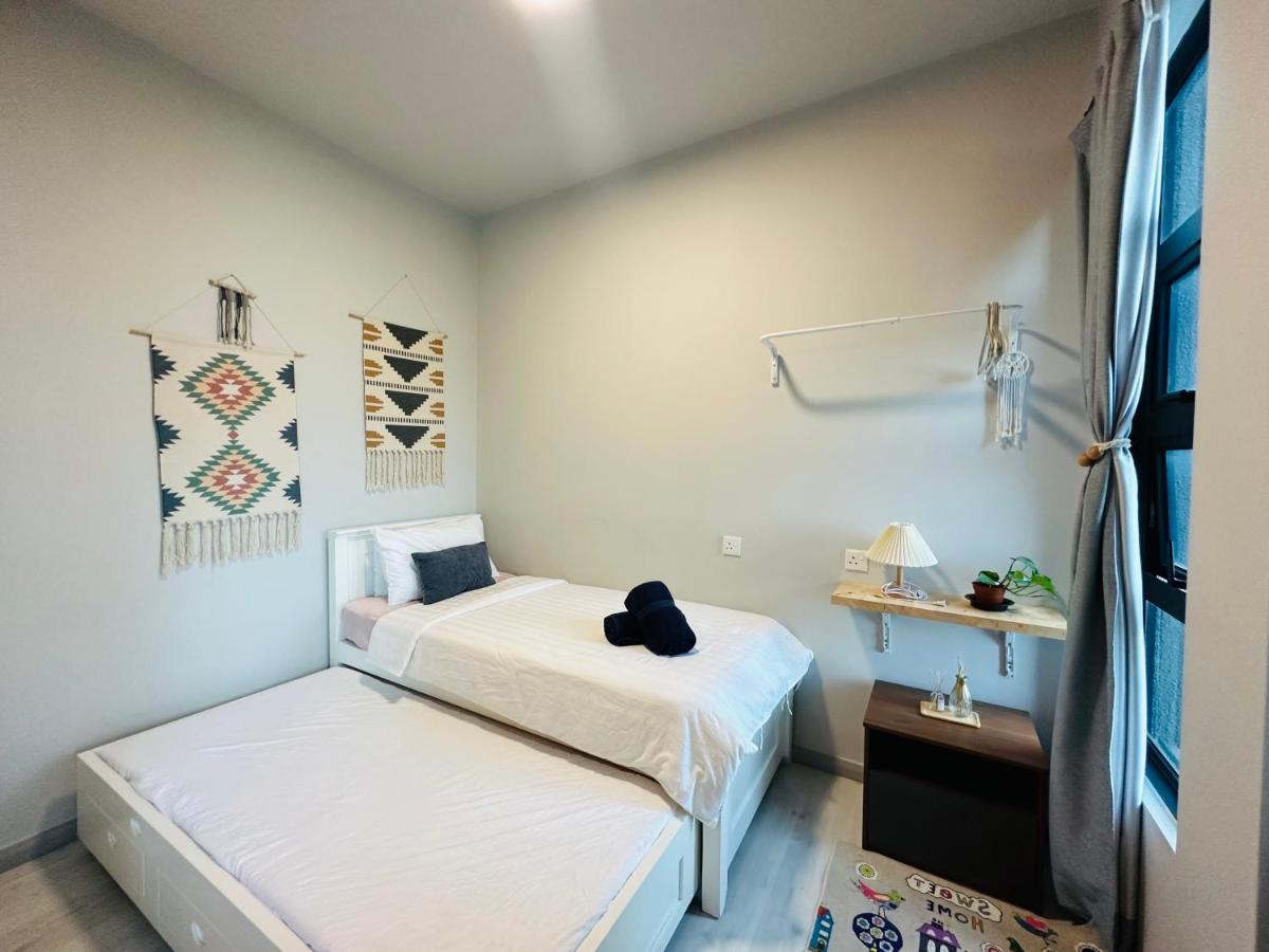 Jesselton Quay - Suite 1 By Staycation Suites Kk Kota Kinabalu Bagian luar foto